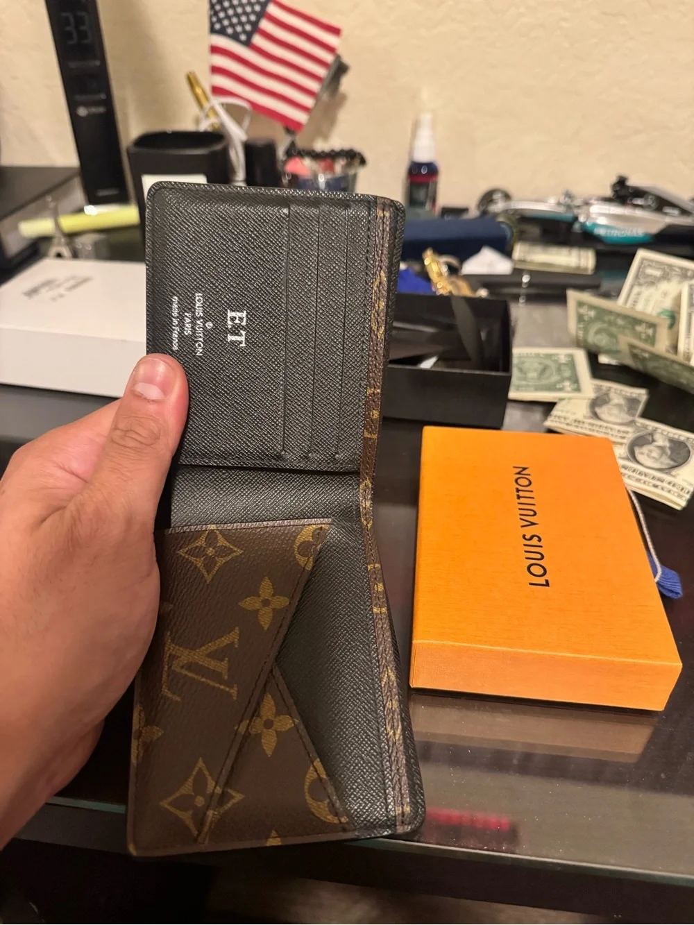 Louis Vuitton card design accents